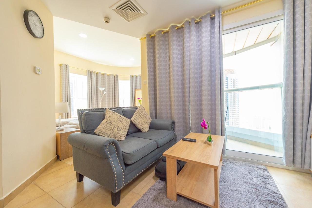 Luxury Escapes - Modern Budget Studio With Balcony In Jlt! Дубай Екстер'єр фото